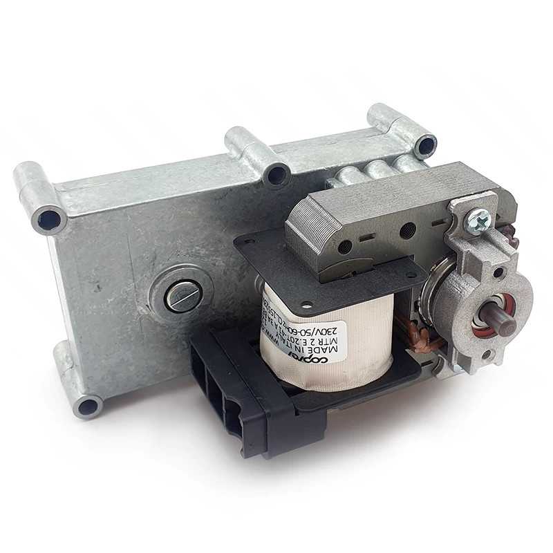 Skrūves motors 2 apgr./min Skrūves motors 2 apgr./min